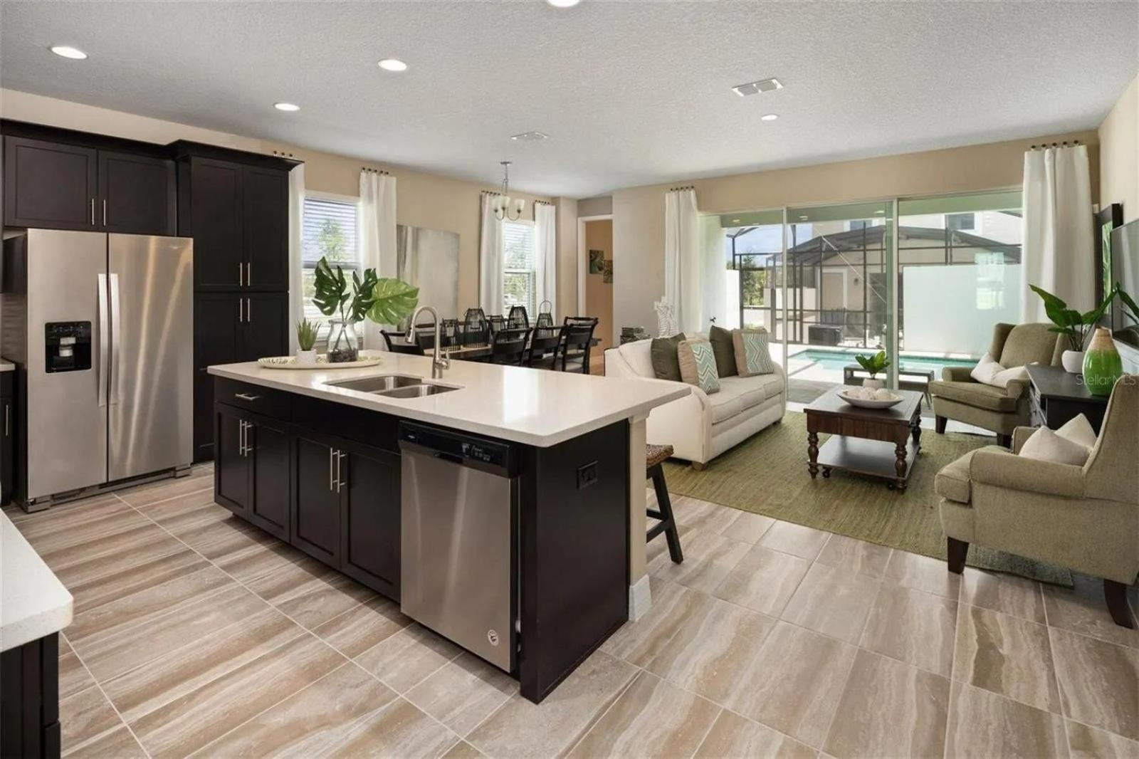 2308 Zp - Solara Oasis Retreat Spacious Near Davenport