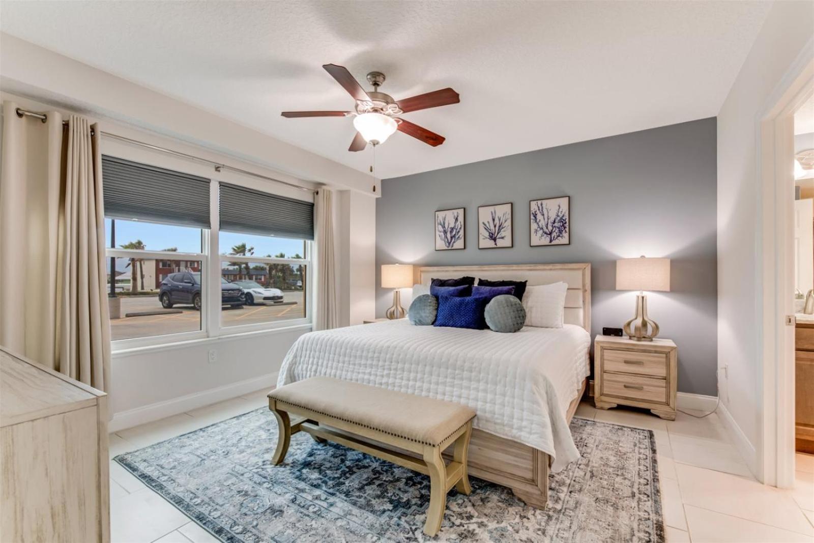 Apartment Unit 107 Aruba - 3 Bedroom Ocean View Daytona Beach