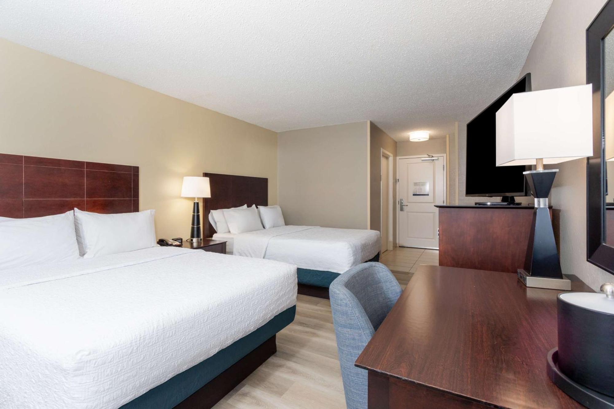 Hampton Orlando-international Airport Hotel
