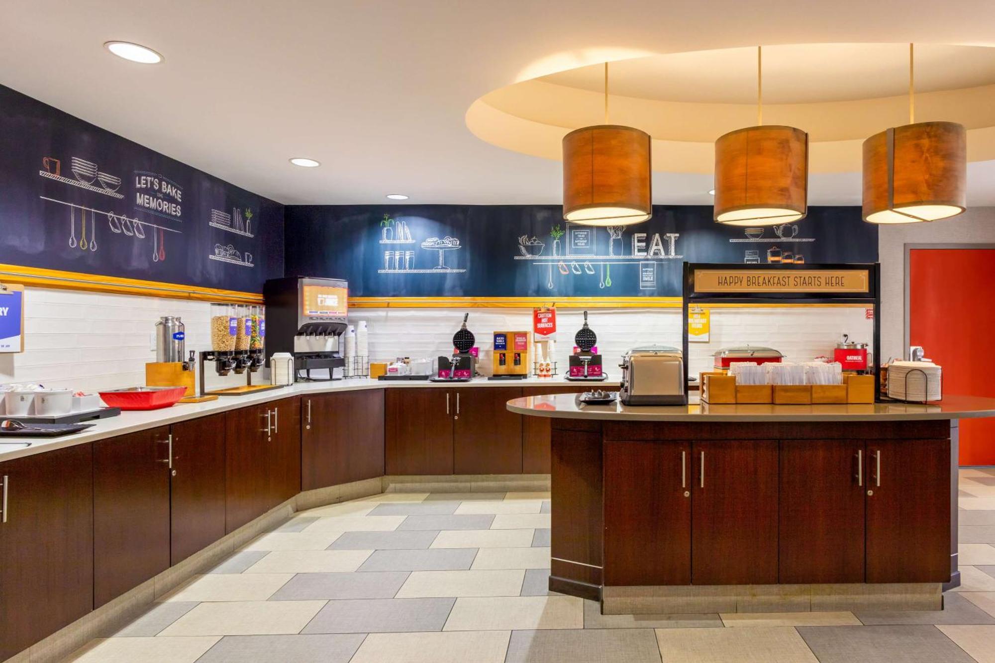 Hampton Orlando-international Airport Hotel