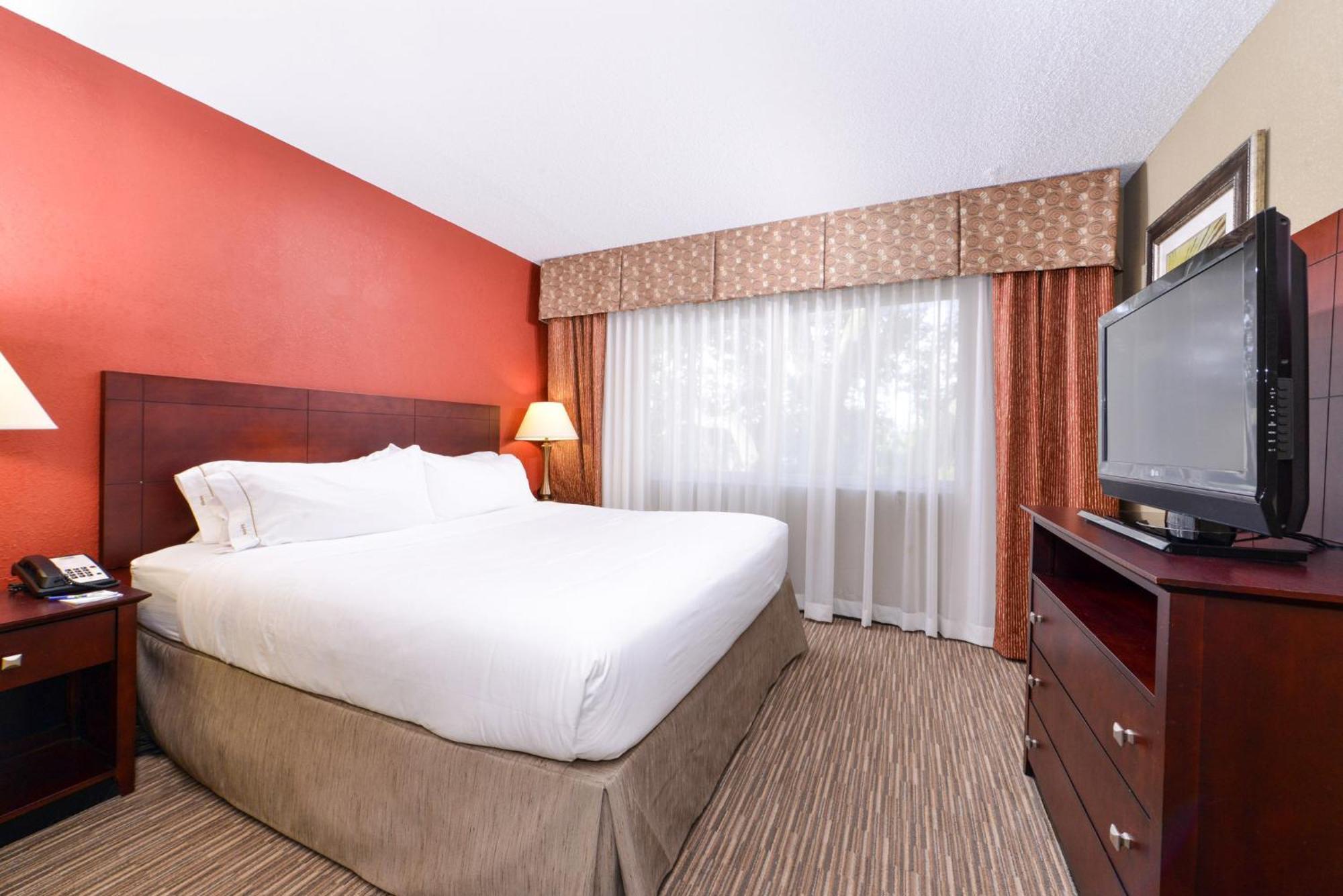 Express Clearwater East - Icot Center By Ihg 2*