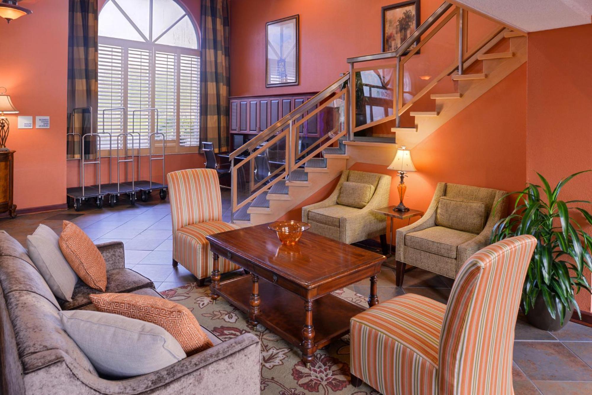 Express Clearwater East - Icot Center By Ihg Hotel Pinellas Park