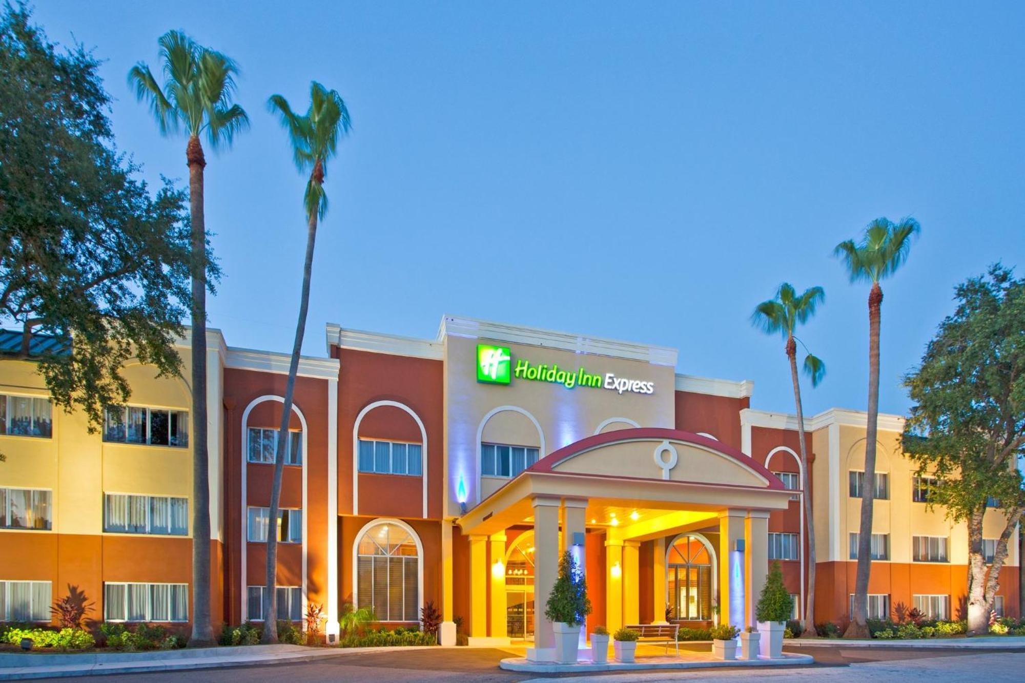 Hotel Express Clearwater East - Icot Center By Ihg 2*