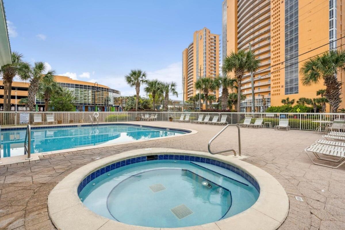 Celadon 1506 Beachfront 1 Bedroom 2 Ba Sleeps 6 Apartment *