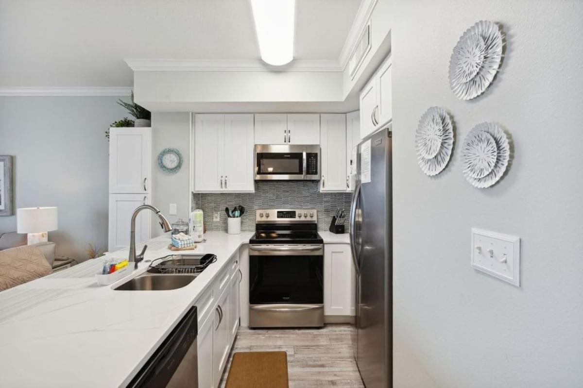 Apartment Celadon 1506 Beachfront 1 Bedroom 2 Ba Sleeps 6 *