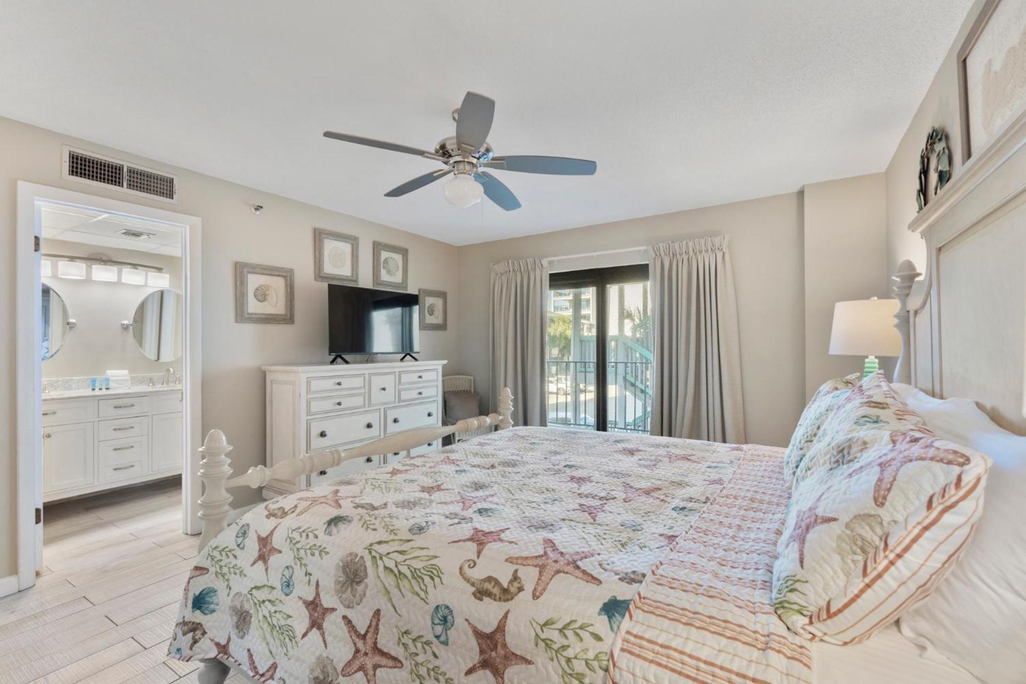 Watercrest 210- Sleeps 12 - Thomas Drive Retreat Apartment Panama City Beach
