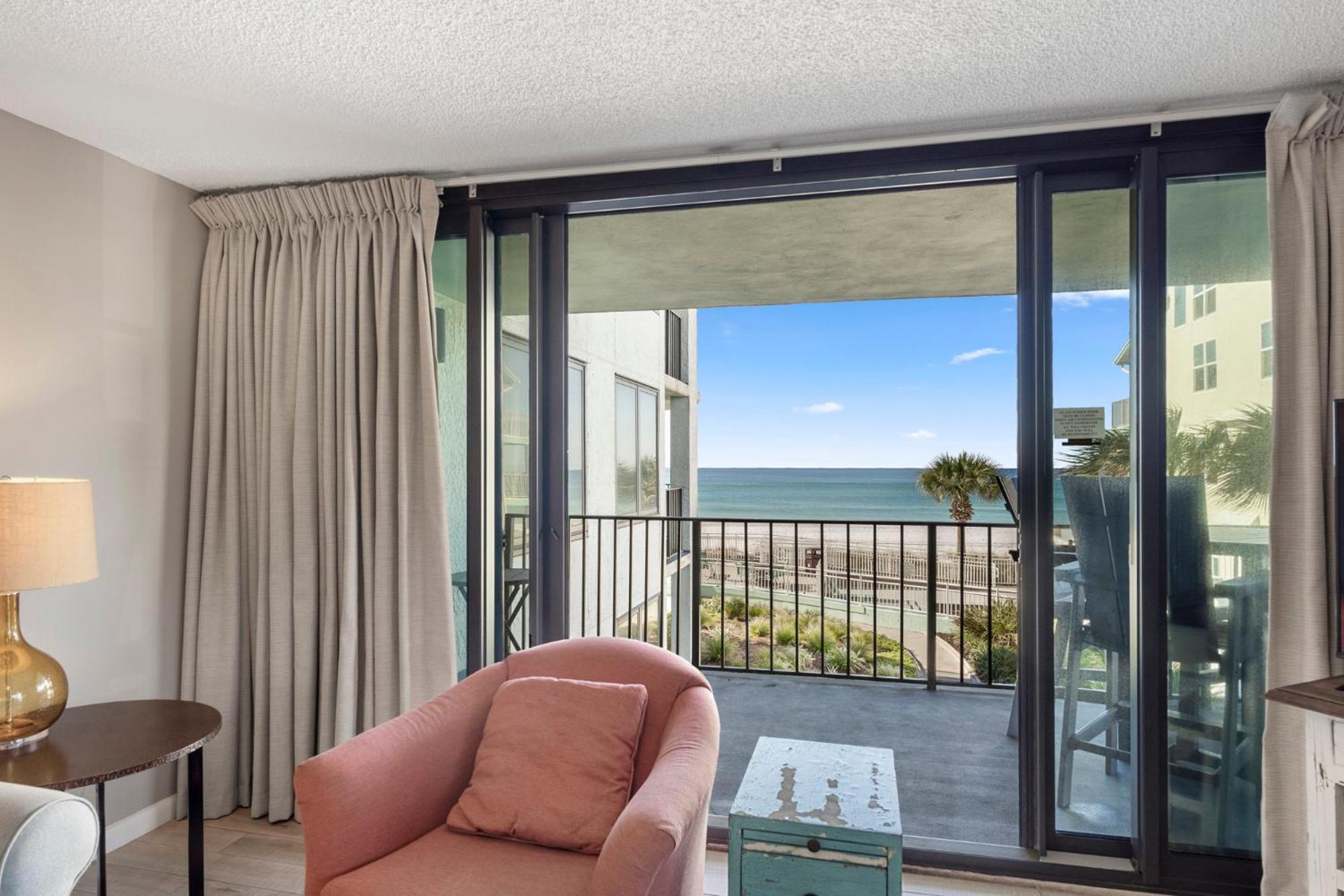 Apartment Watercrest 210- Sleeps 12 - Thomas Drive Retreat Panama City Beach