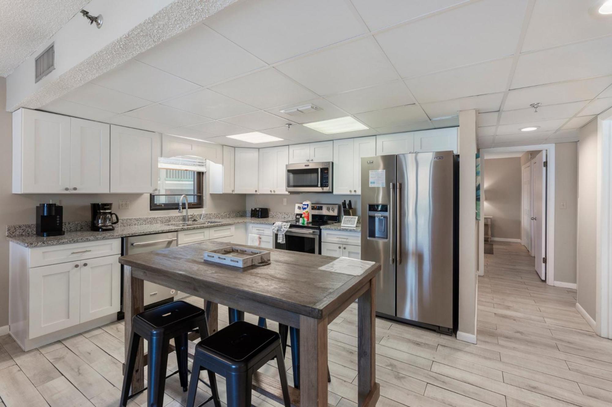 Watercrest 210- Sleeps 12 - Thomas Drive Retreat Panama City Beach