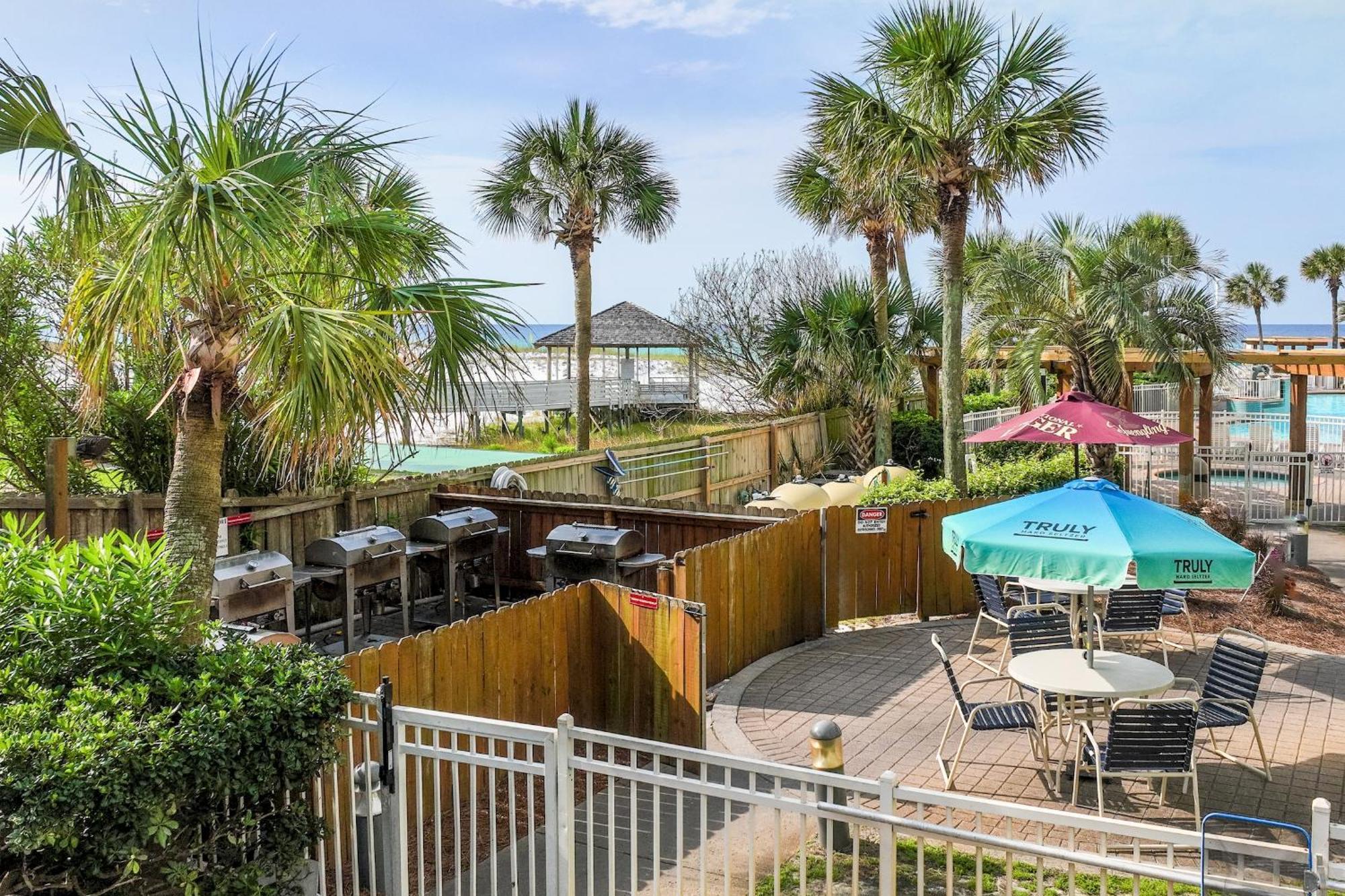 Aparthotel Pelican Destin