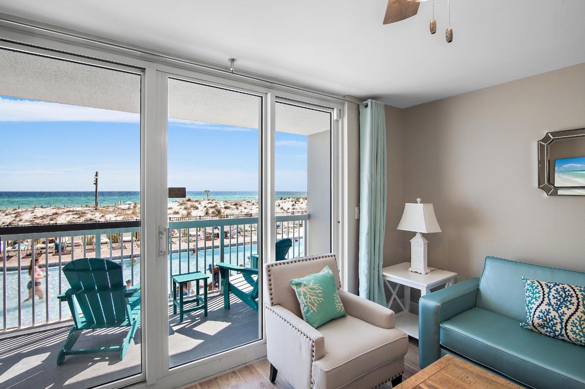 Pelican Aparthotel