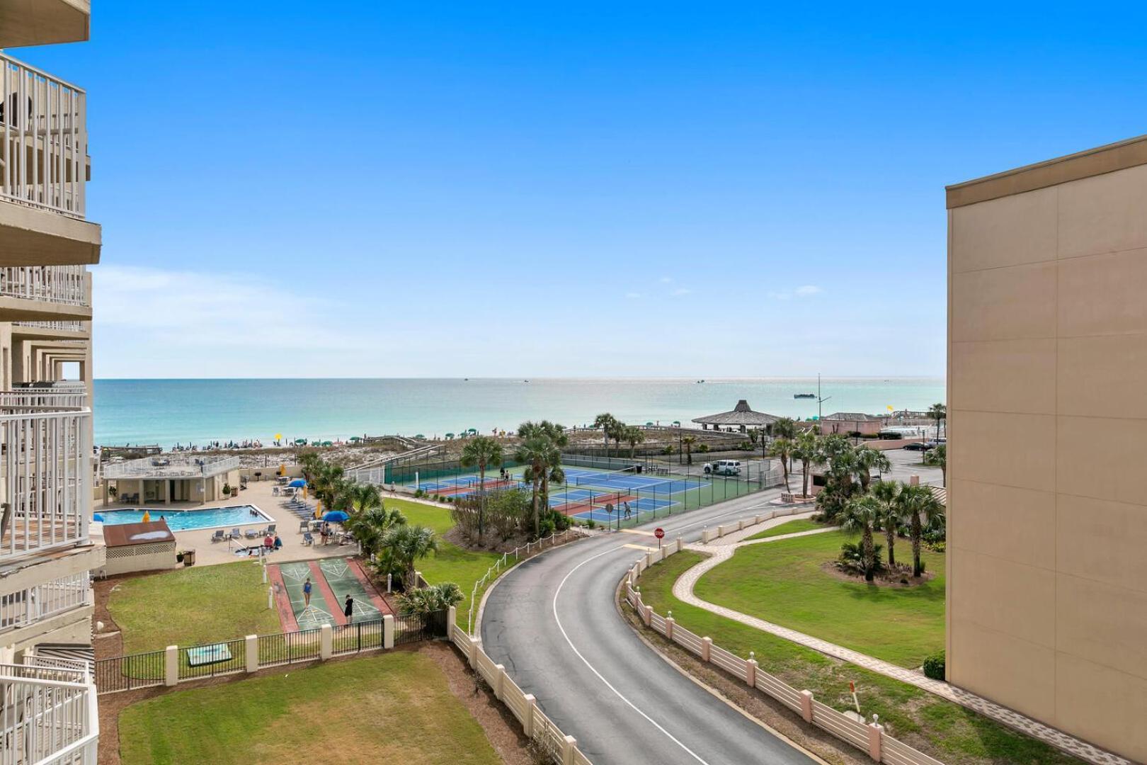 Inlet Reef 416 - Gulf View 2br Holiday home Destin