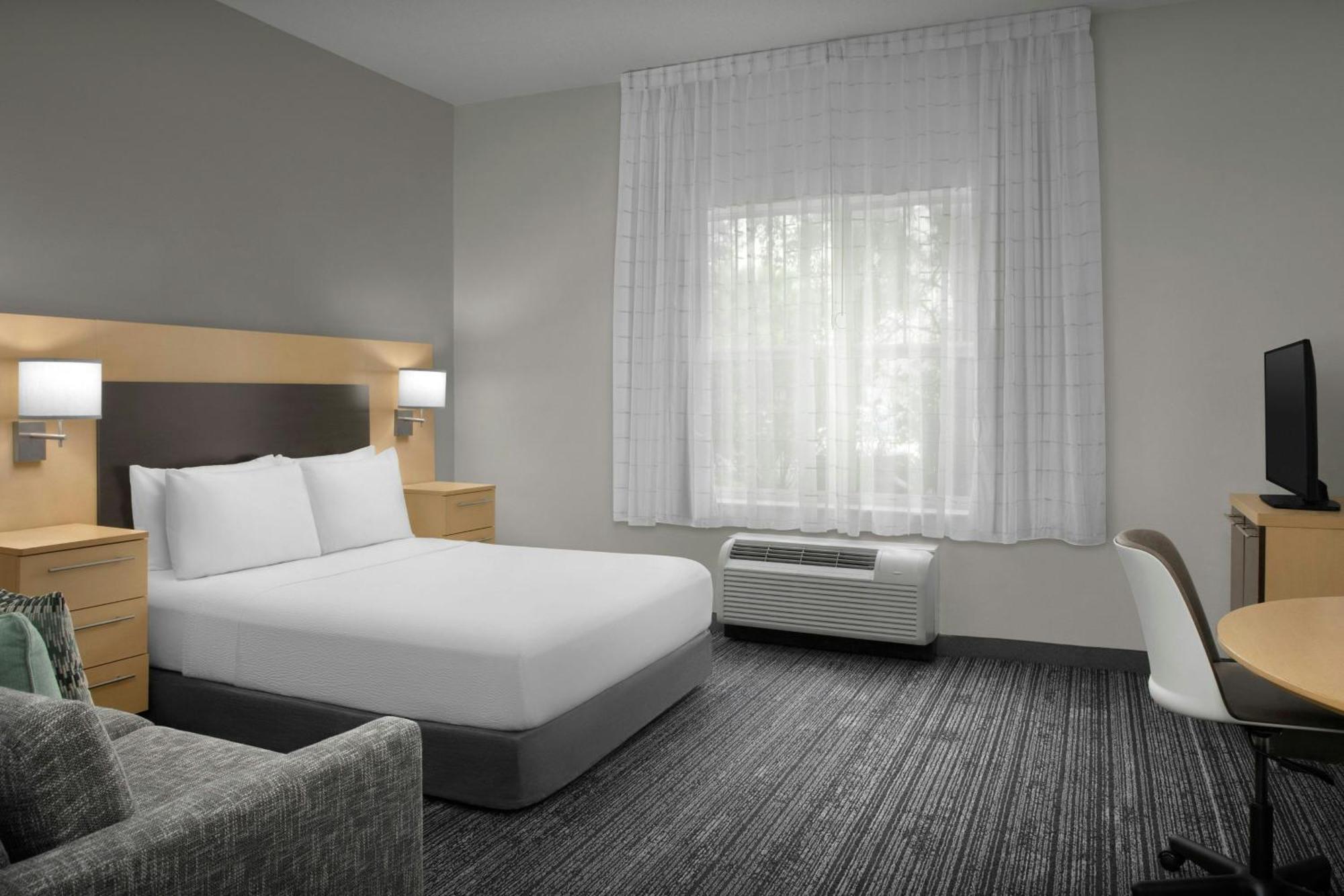 Hotel Towneplace 3*