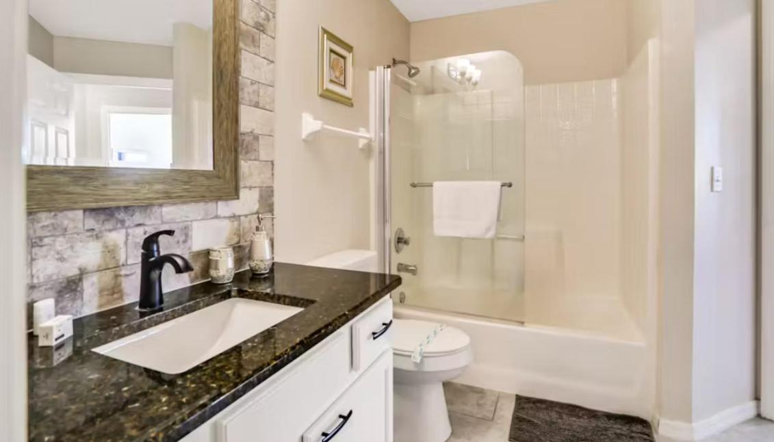 Holiday home Family W/ Private Pool Pet Friendly, Minutes To *