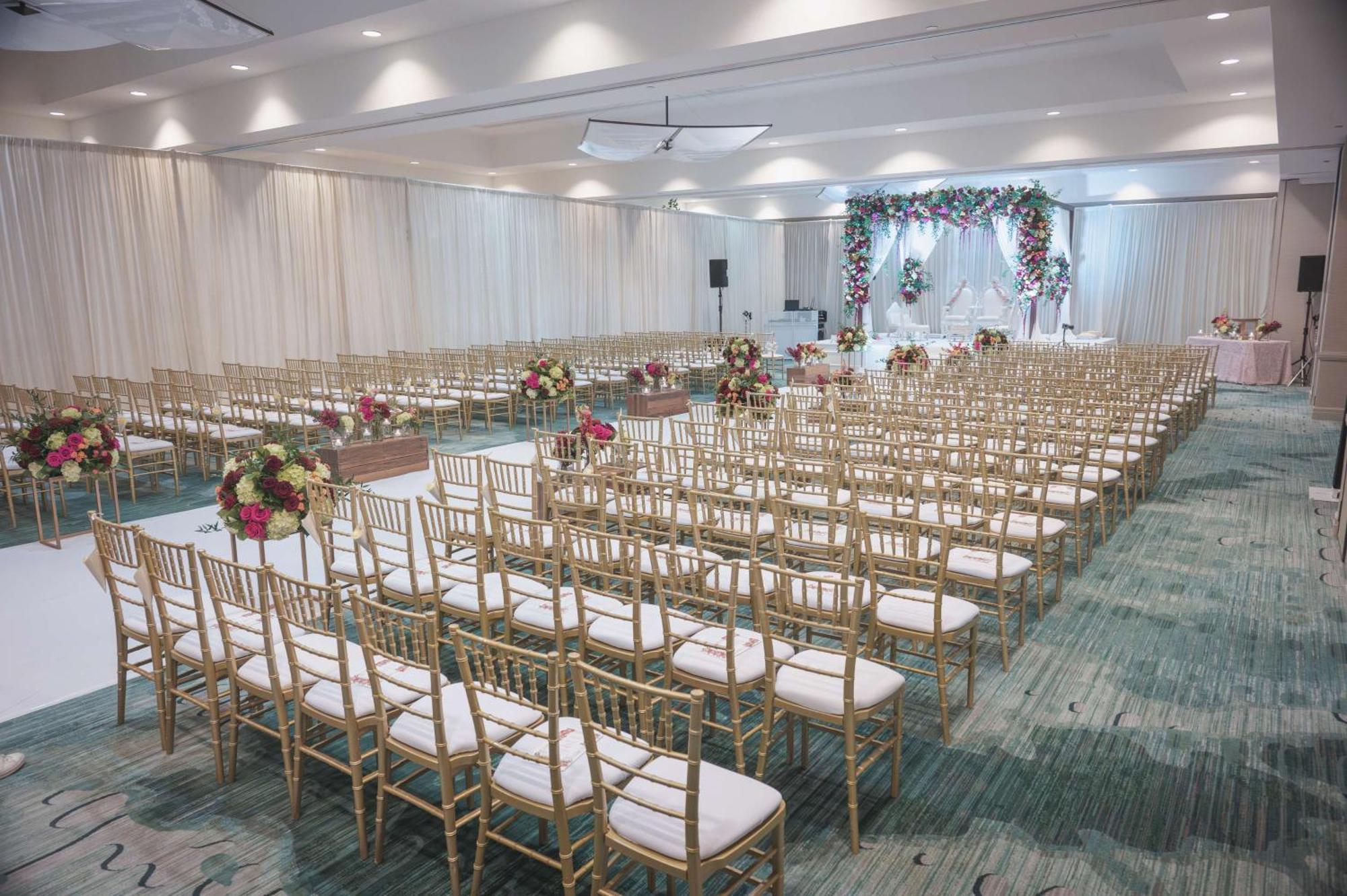 Hotel Hilton Carillon Park 4*