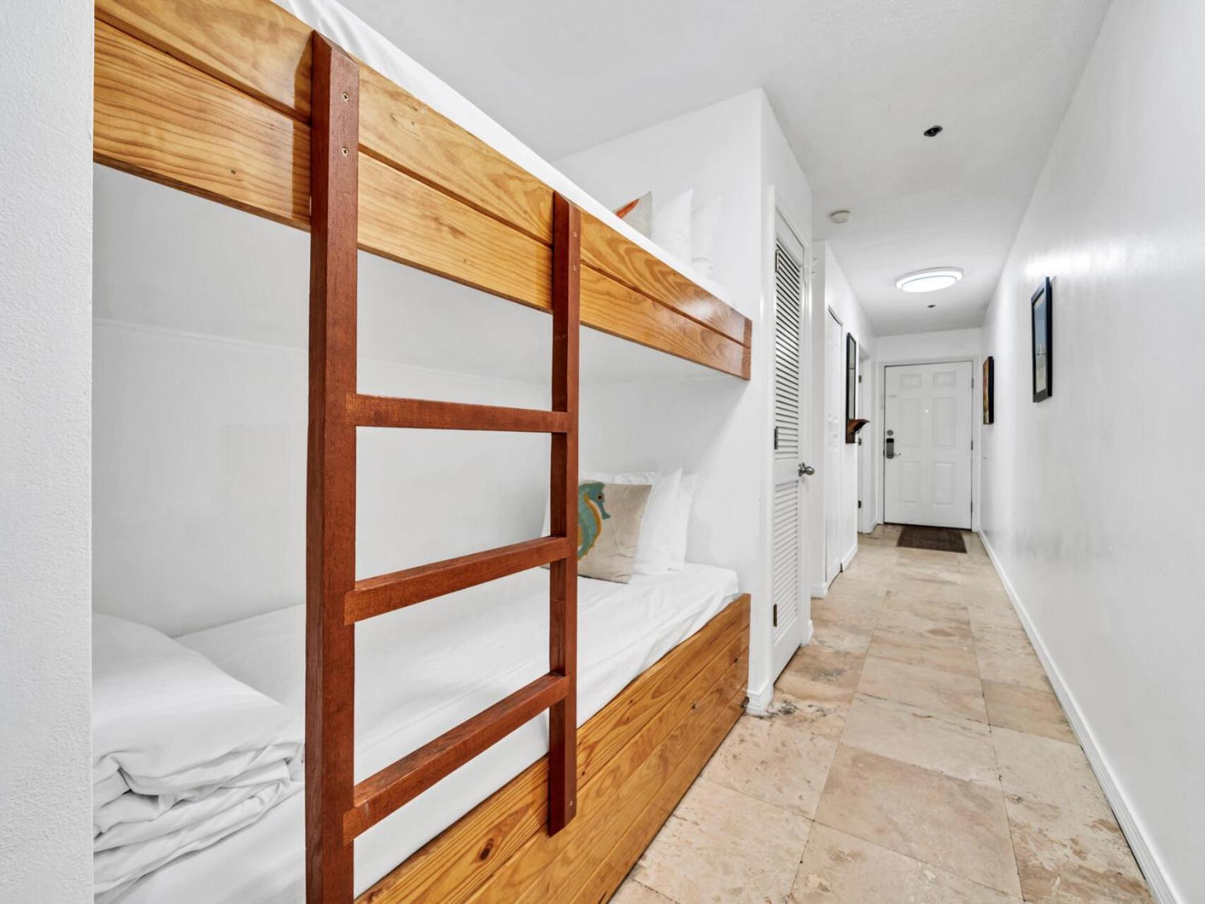 Holiday home Grand Caribbean West 314 Ocean View Sleeps 6 *