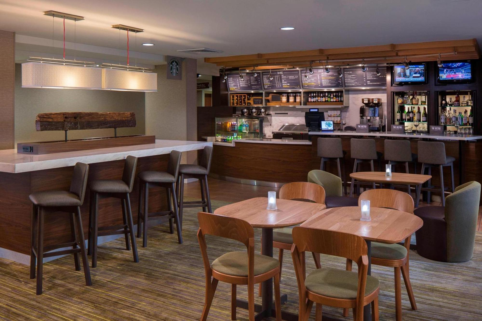 Courtyard By Marriott Daytona Speedway/airport Hotel 3*