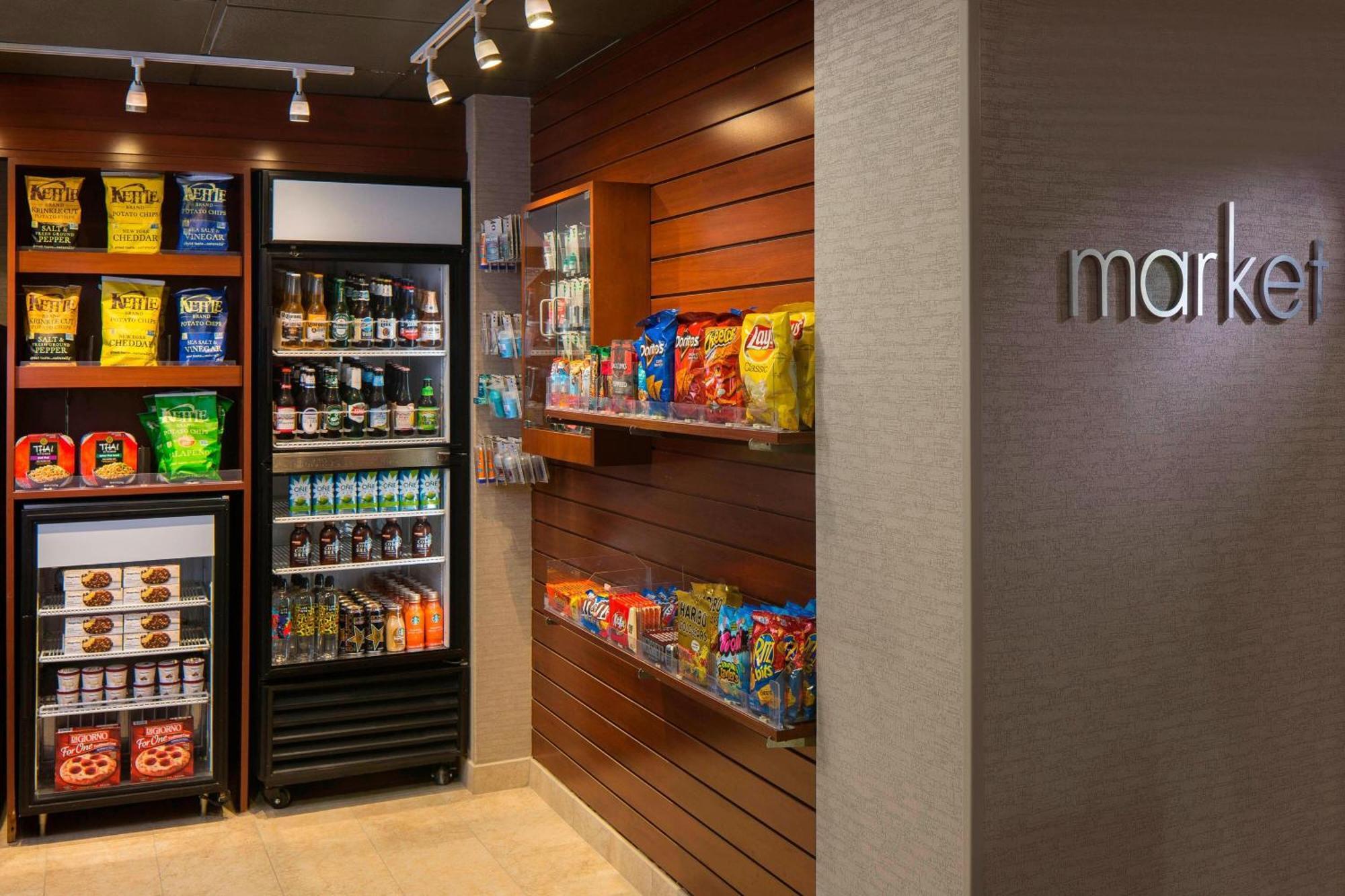Courtyard By Marriott Daytona Speedway/airport 3*