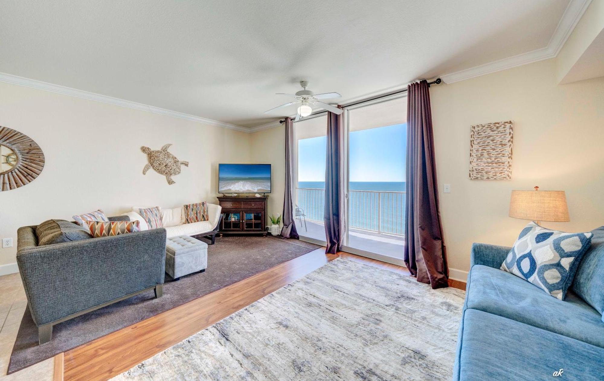 Stunning Front Aparthotel Panama City Beach