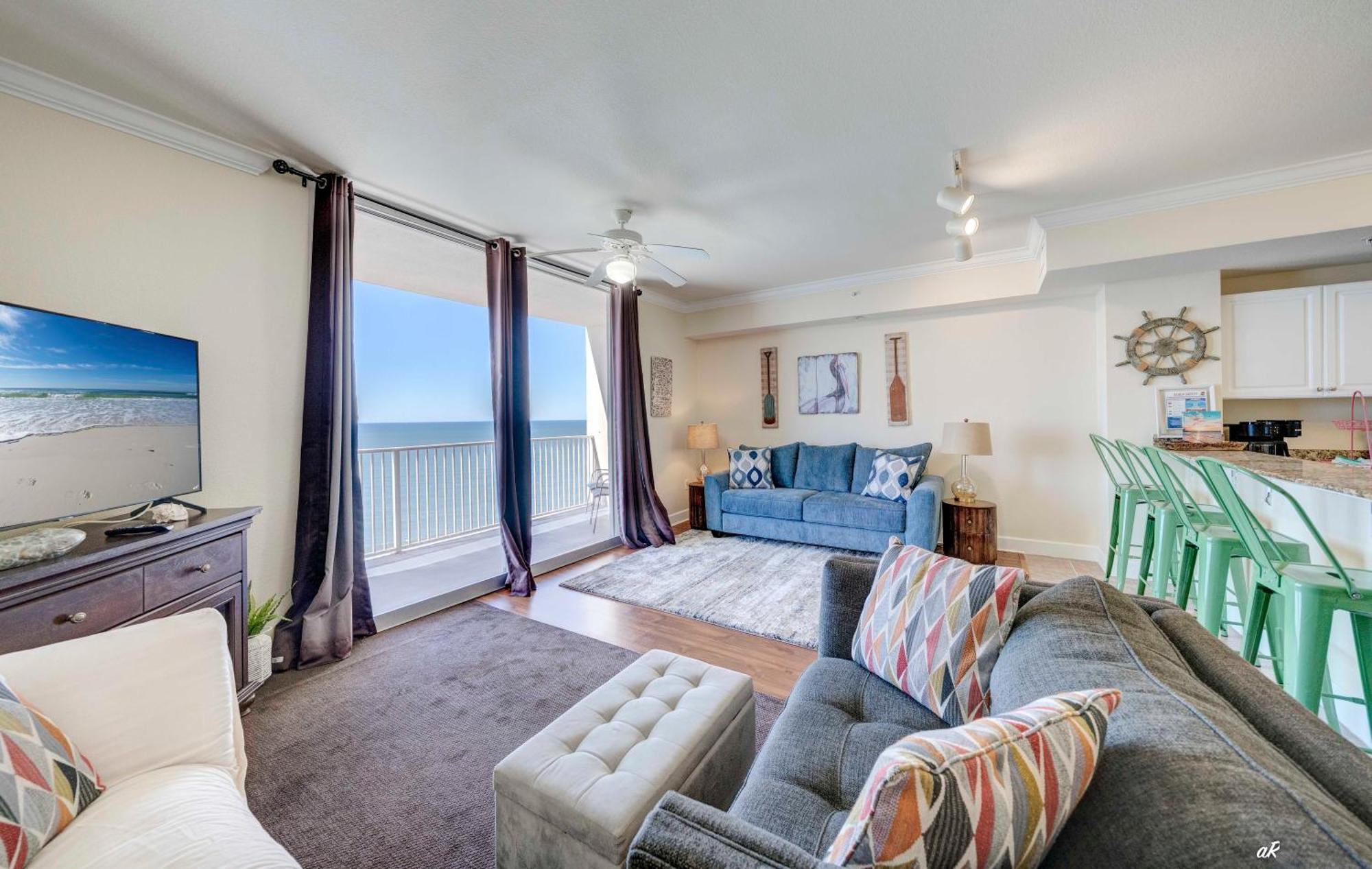 Stunning Front Aparthotel Panama City Beach