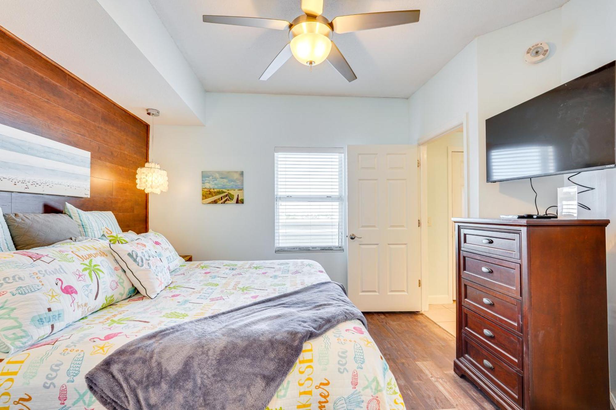 Panama Paradise With Pool And Hot Tub! * Panama City Beach
