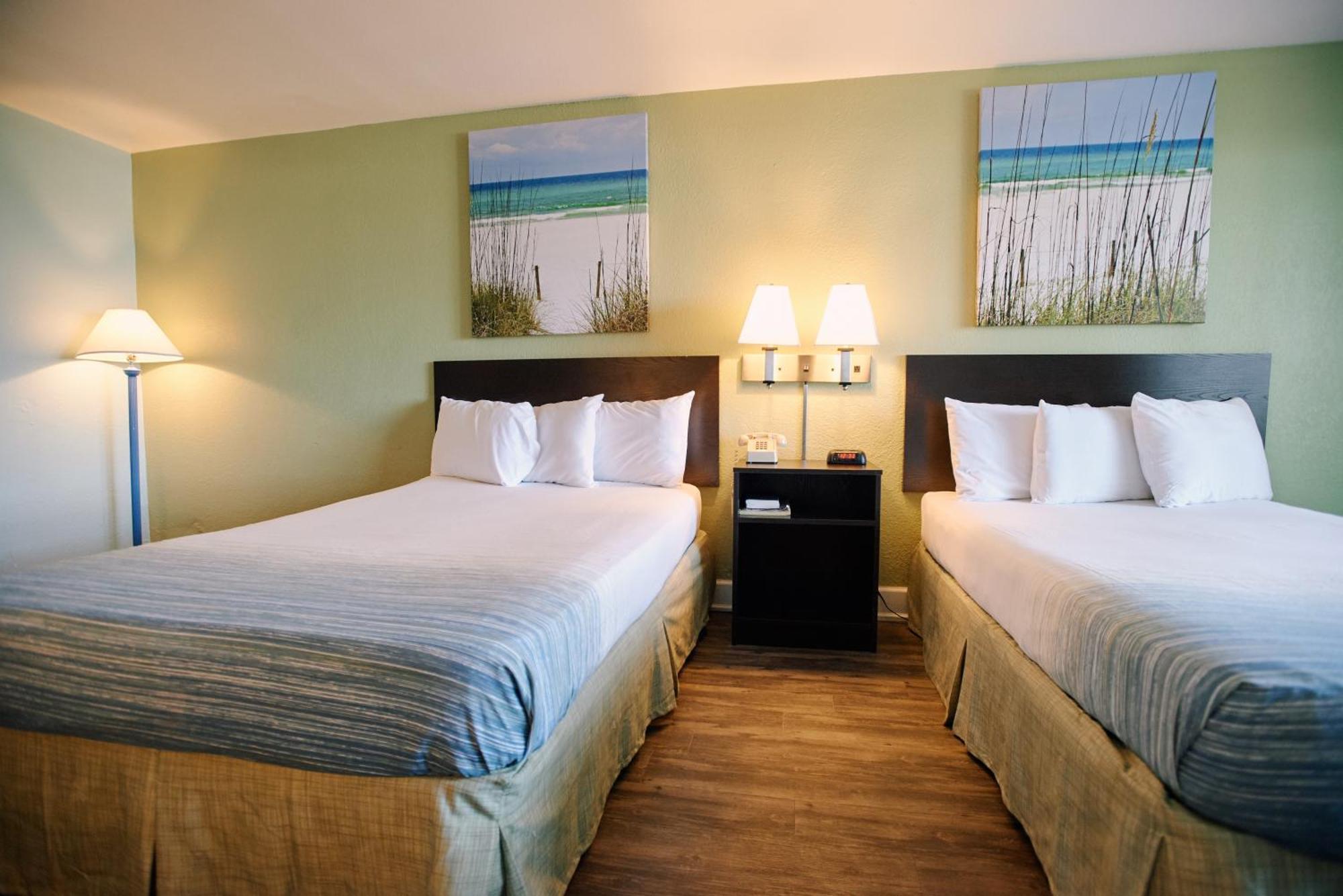 Boardwalk Hotel