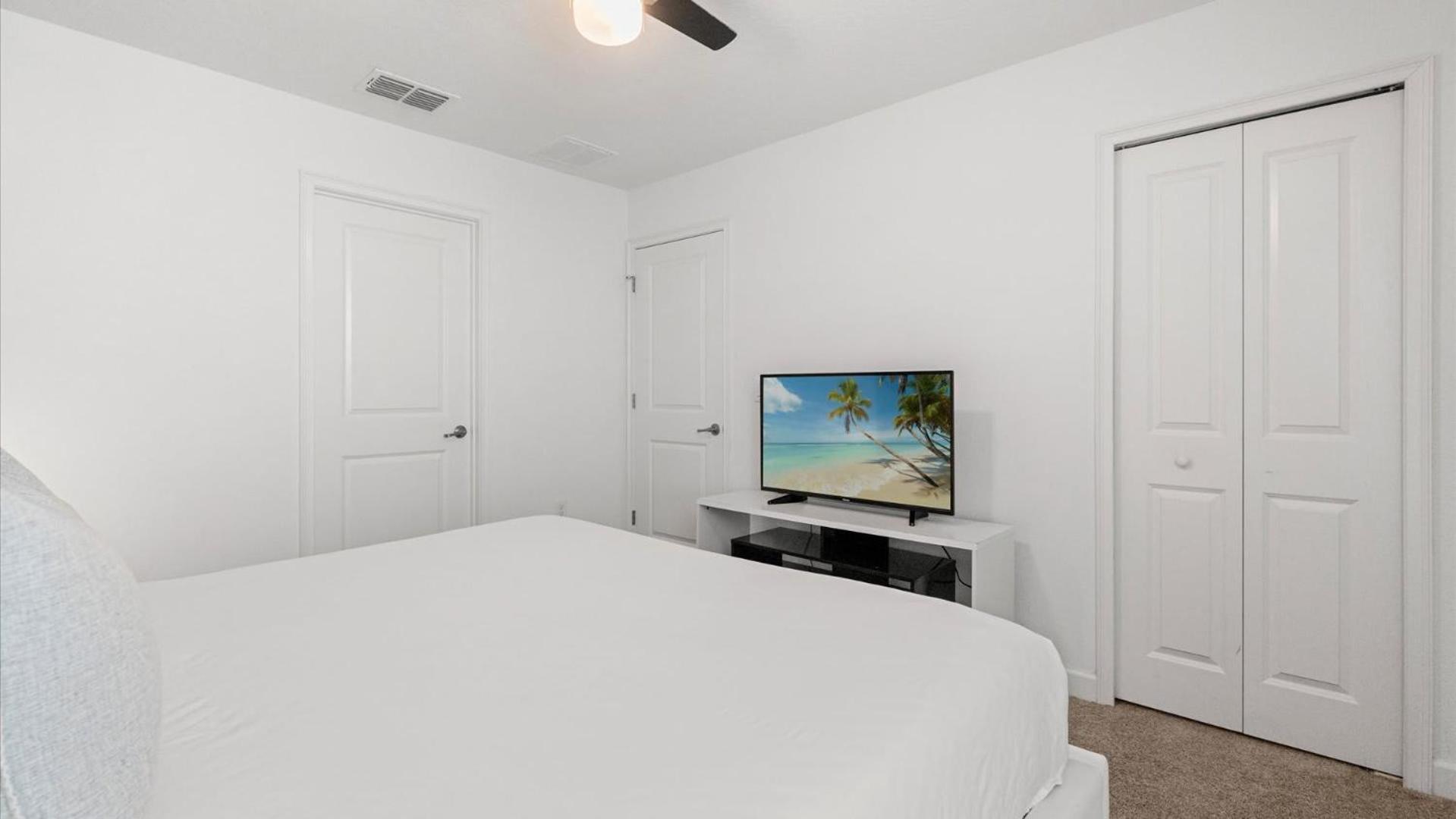 Upstay - Championsgate W Hot Tub-pool-cinema *