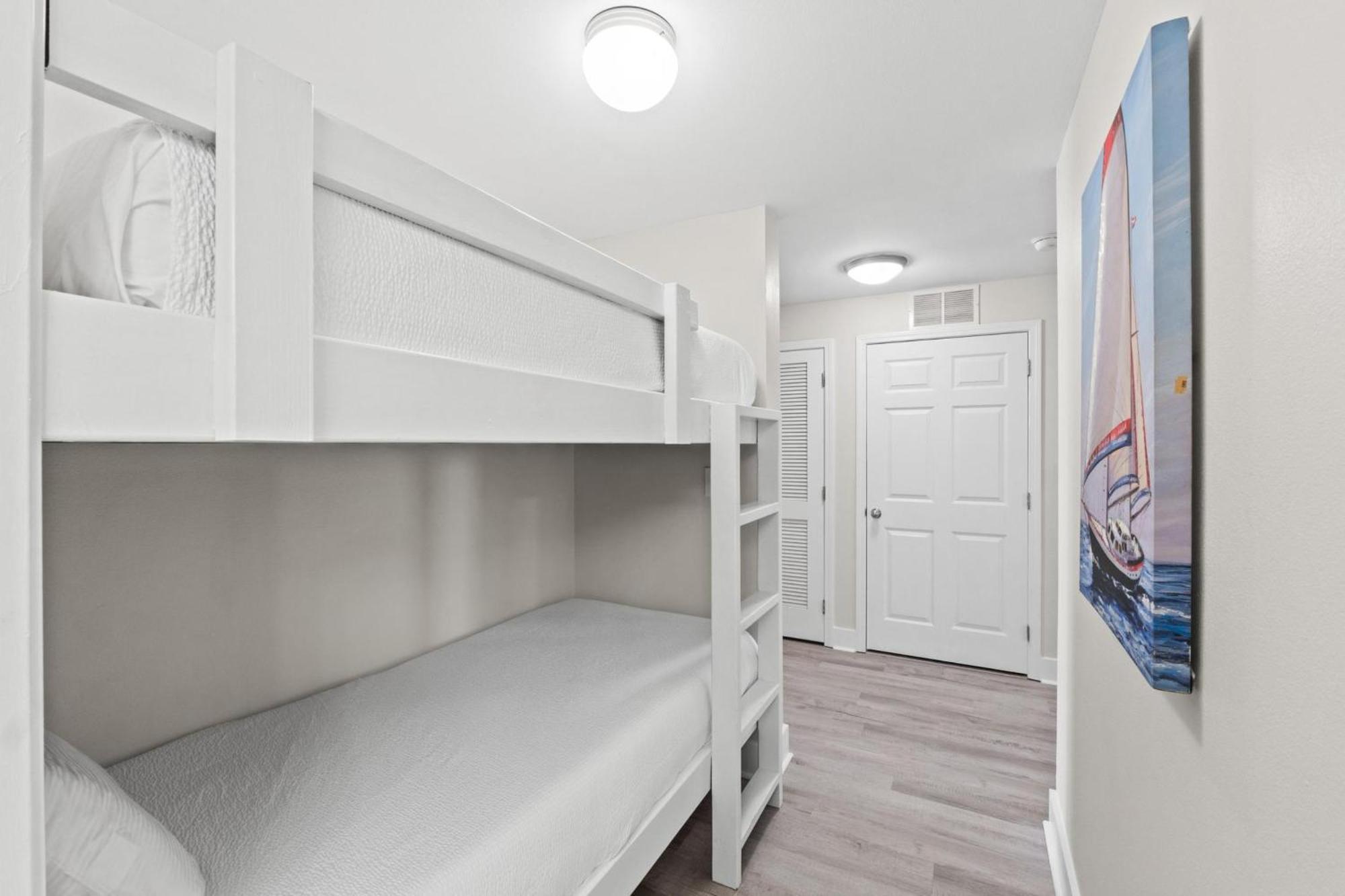 Laketown Wharf By Panhandle Getaways Apartment Panama City Beach