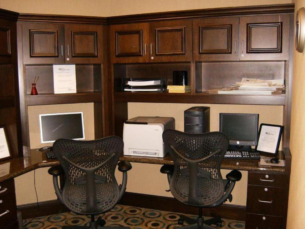 Hilton Garden