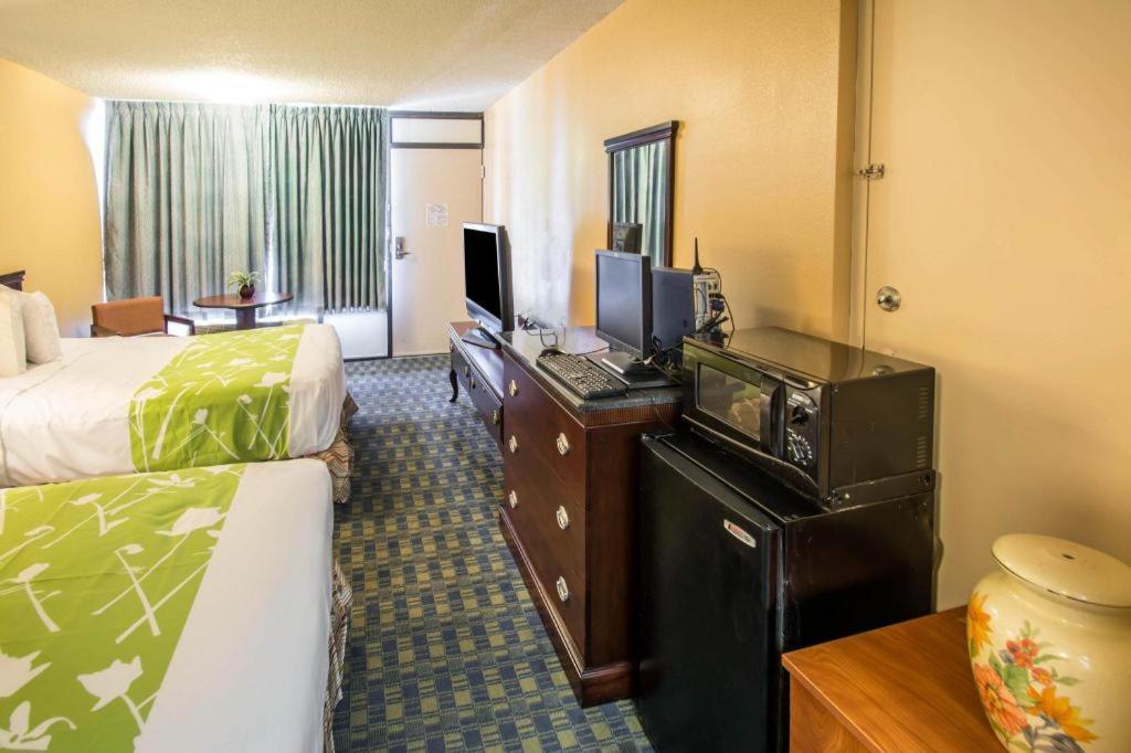 Quality Hotel Celebration