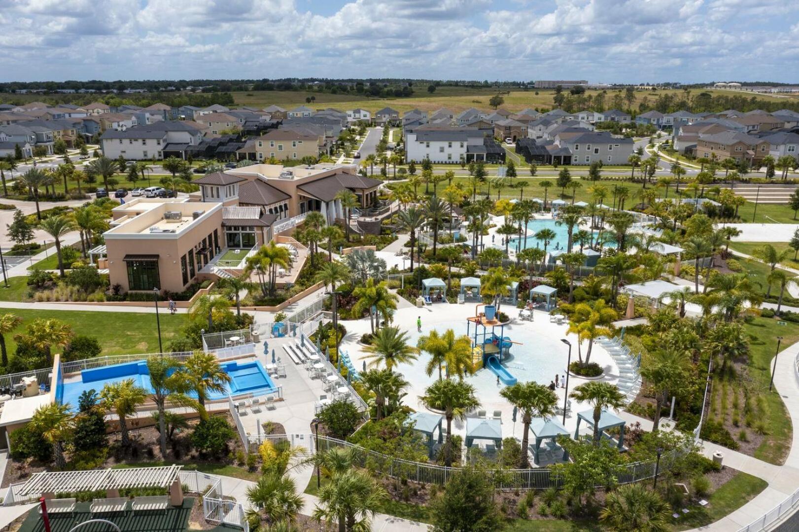 2308 Zp - Solara Oasis Retreat Spacious Near * Davenport