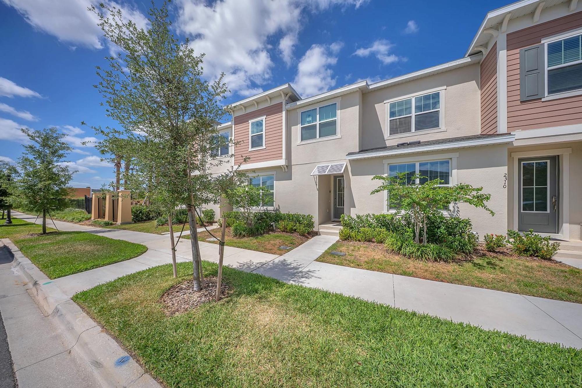 2308 Zp - Solara Oasis Retreat Spacious Near * Davenport