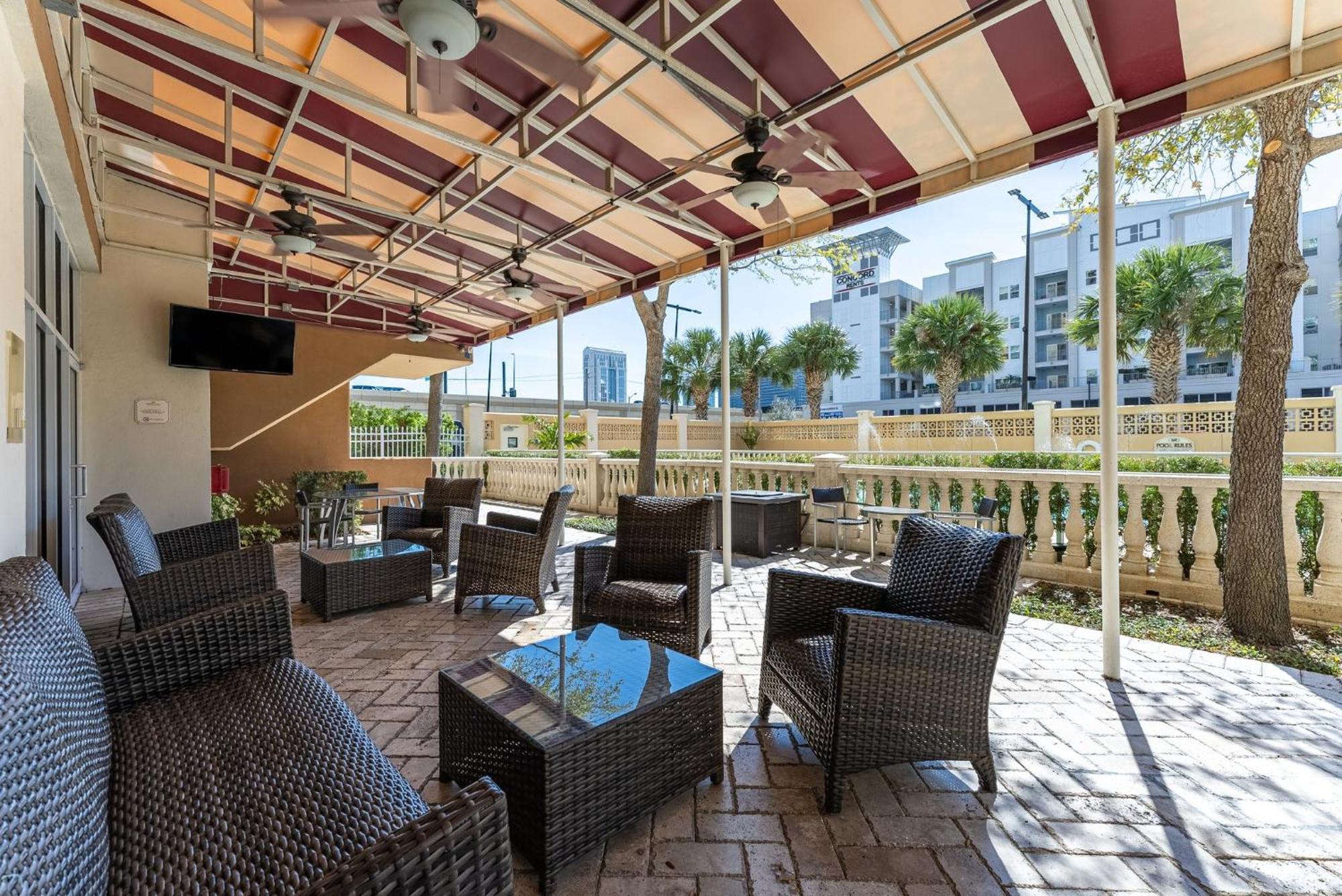 Crowne Plaza Orlando-downtown By Ihg Hotel 4*
