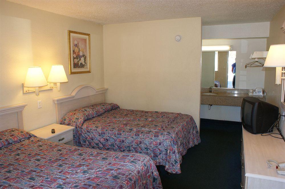 Motel Days North