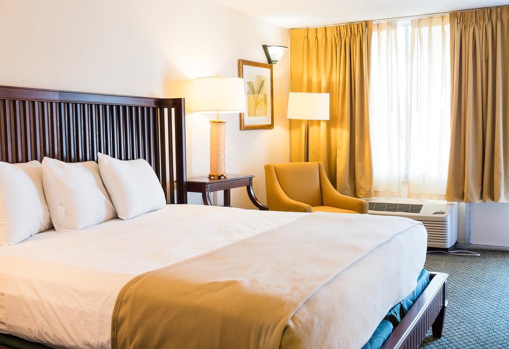 Quality Hotel Tampa