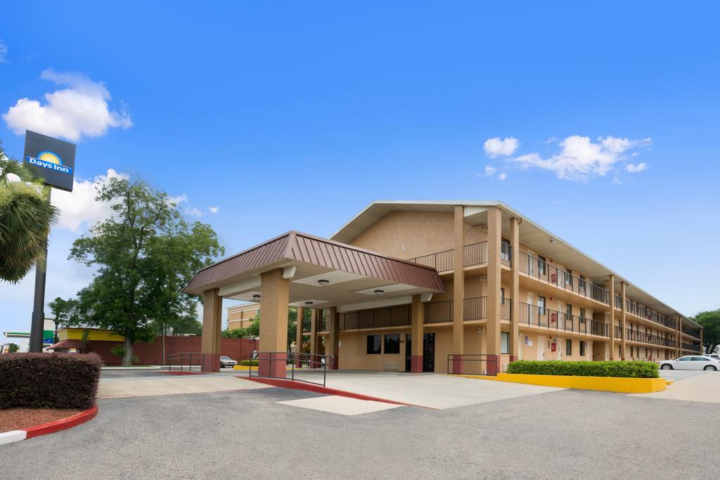 Motel Days North