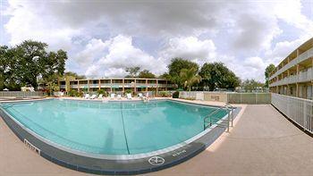 Hotel Howard Johnson By Wyndham Tropical Palms Kissimmee