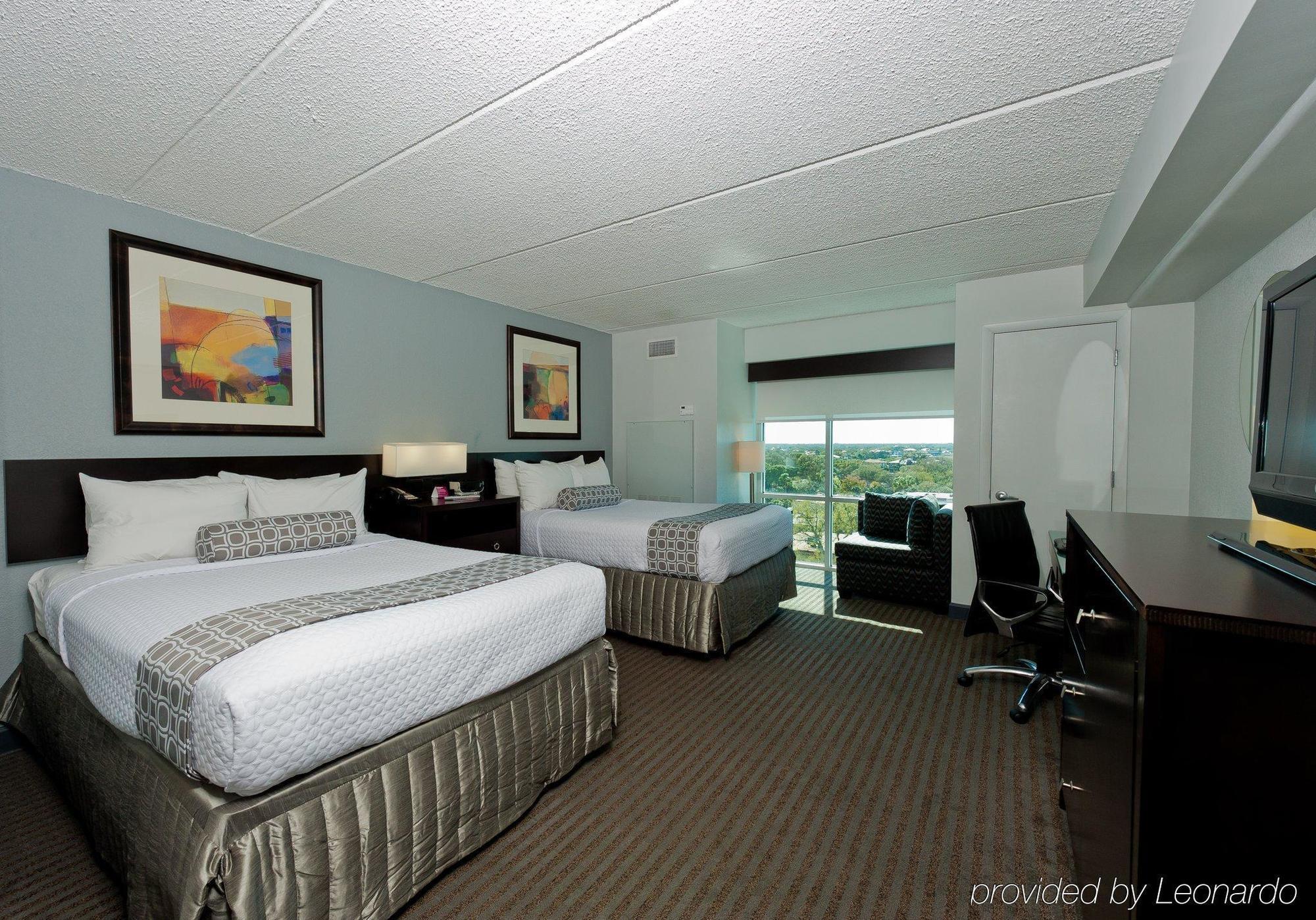 Alba Tampa, Tapestry Collection By Hilton Hotel Tampa