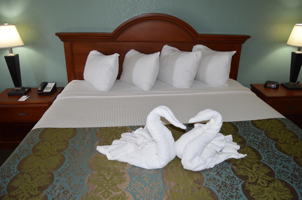 Hotel Baymont By Wyndham 2*