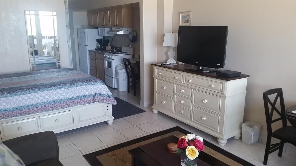 Hotel Pirates Cove Studios! 3*