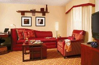 Airport Hotel 3*