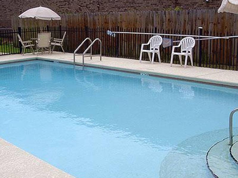 6 Pensacola, Fl 2* Pensacola