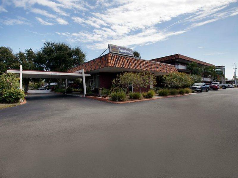 Baymont By Wyndham