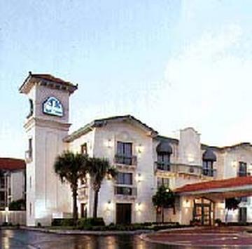 La Quinta By Wyndham St. Pete-clearwater Airport Hotel 3*