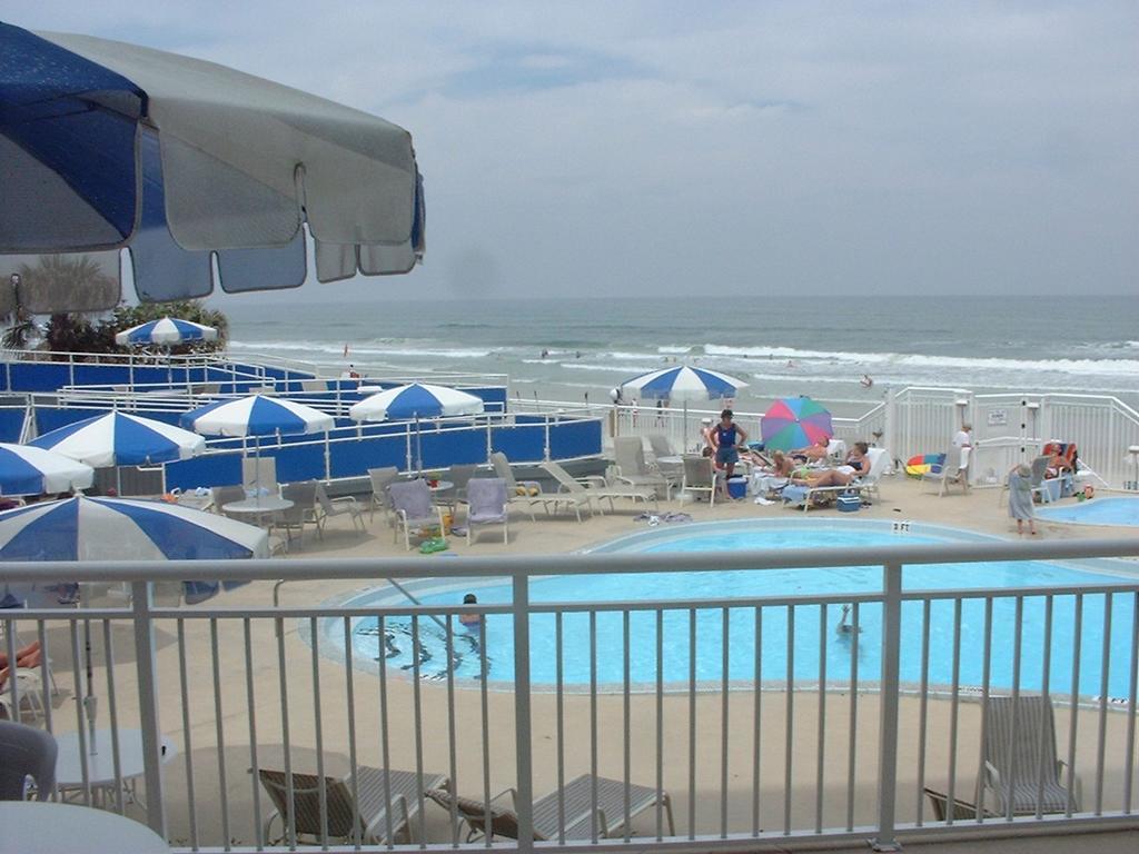 Fantasy Island - 2* Daytona Beach Shores