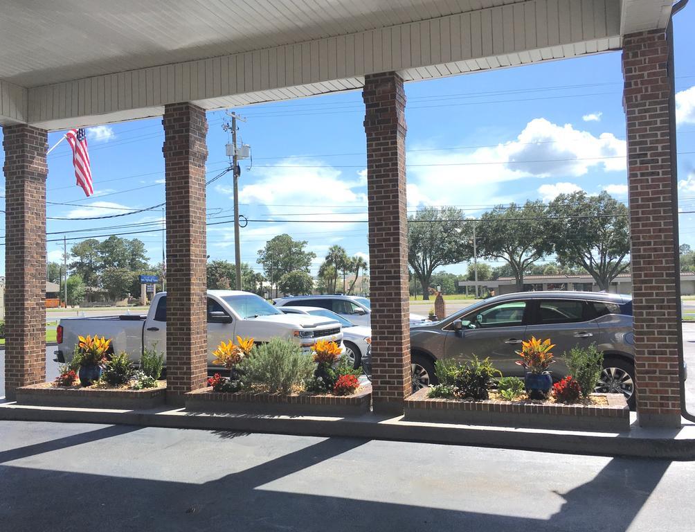 At Home Inn - Pensacola 2*