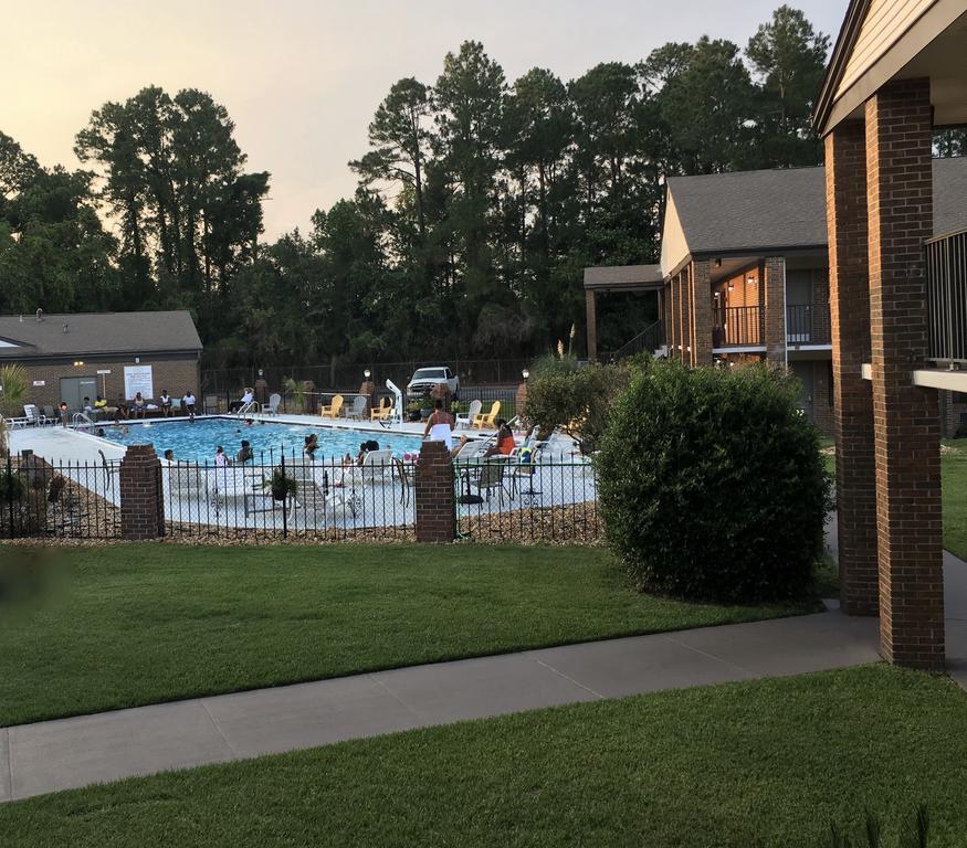 Motel At Home Inn - Pensacola 2*