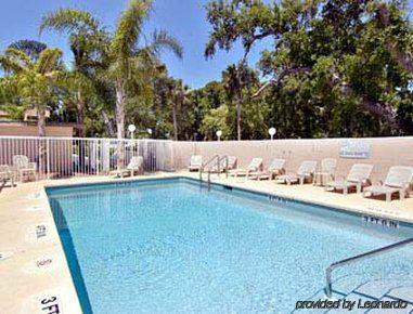 Days By Wyndham Daytona Oceanfront 3* Daytona Beach
