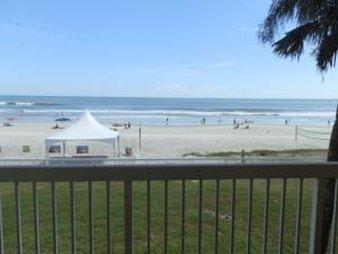 Super 8 Oceanfront