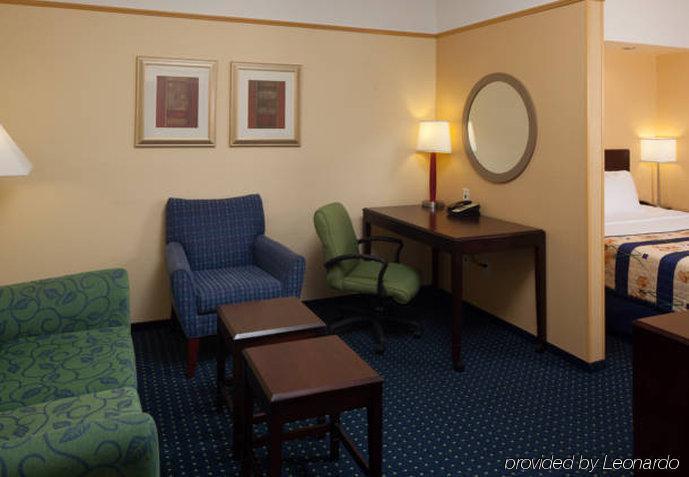 Hotel Springhill St Petersburg Clearwater 3*