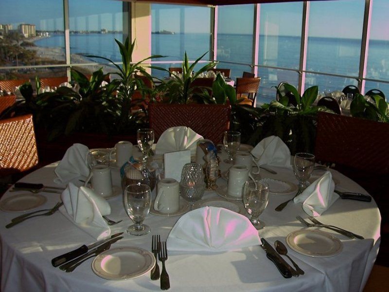 Resort Cirque St Armands Beachside